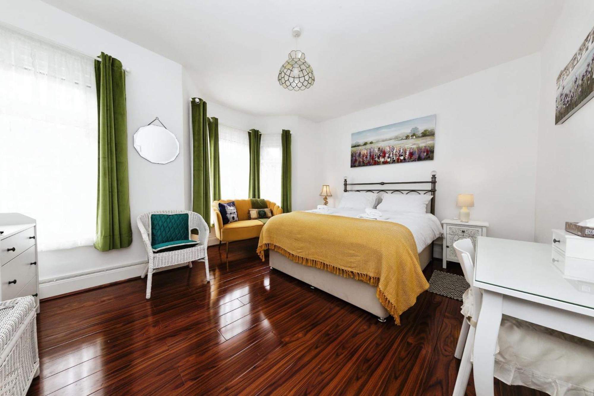 Your Chic 3Br Home Comfort And Style In Londra Exterior foto